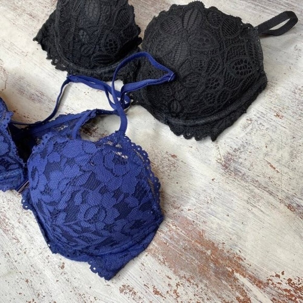 2 Pink Victoria’s Secret Bra Bundle 32C - Picture 2 of 9